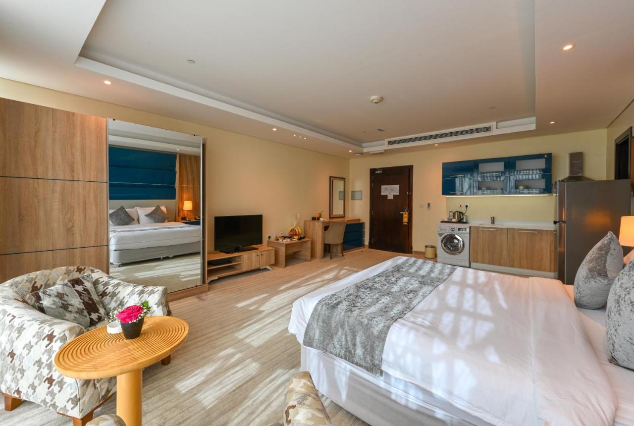 Al Mansour Suites Hotel Doha Dış mekan fotoğraf
