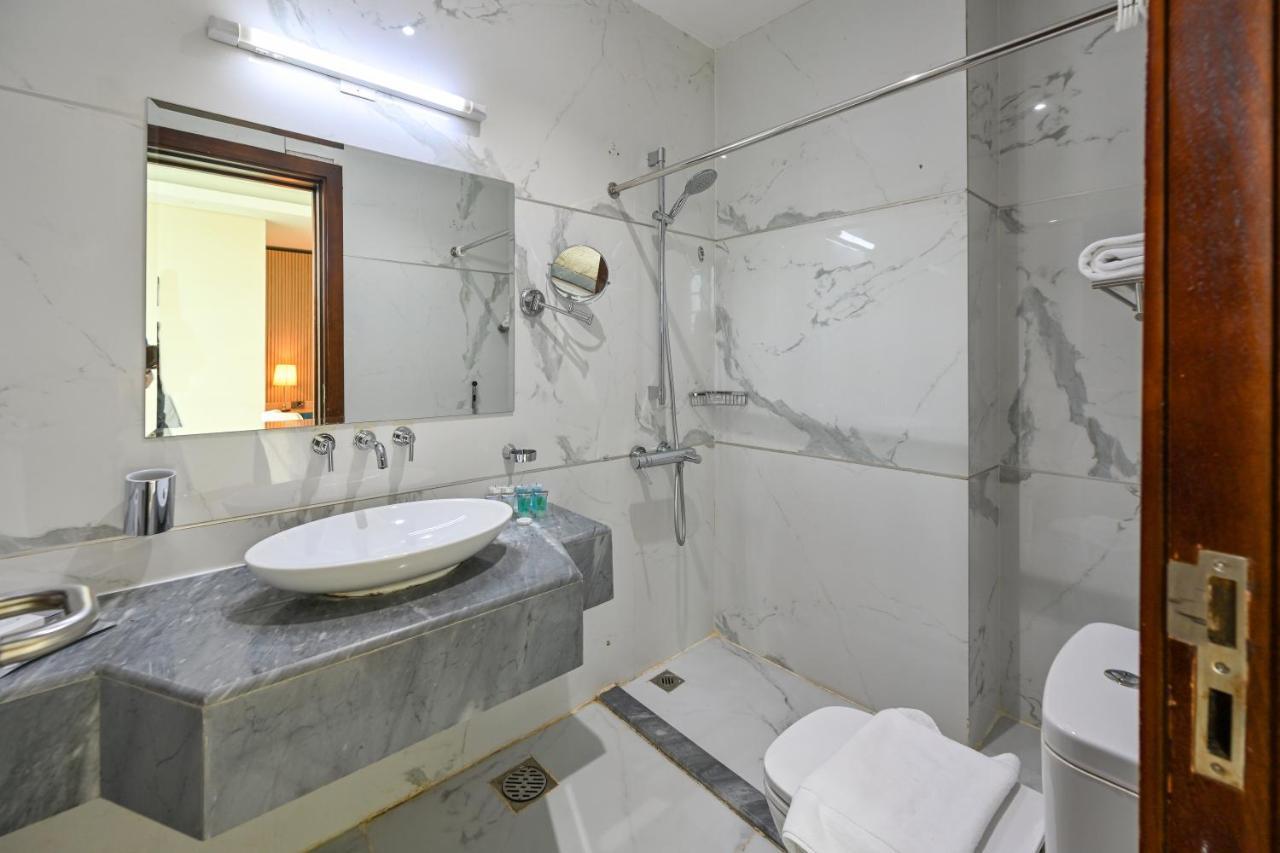 Al Mansour Suites Hotel Doha Dış mekan fotoğraf