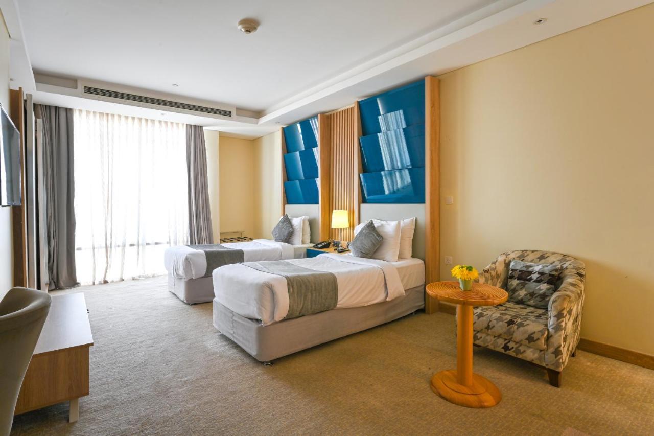 Al Mansour Suites Hotel Doha Dış mekan fotoğraf