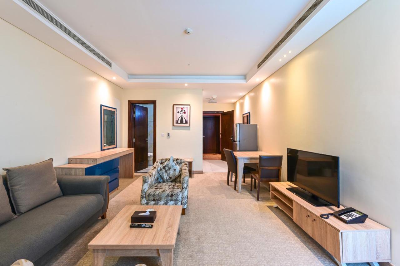 Al Mansour Suites Hotel Doha Dış mekan fotoğraf