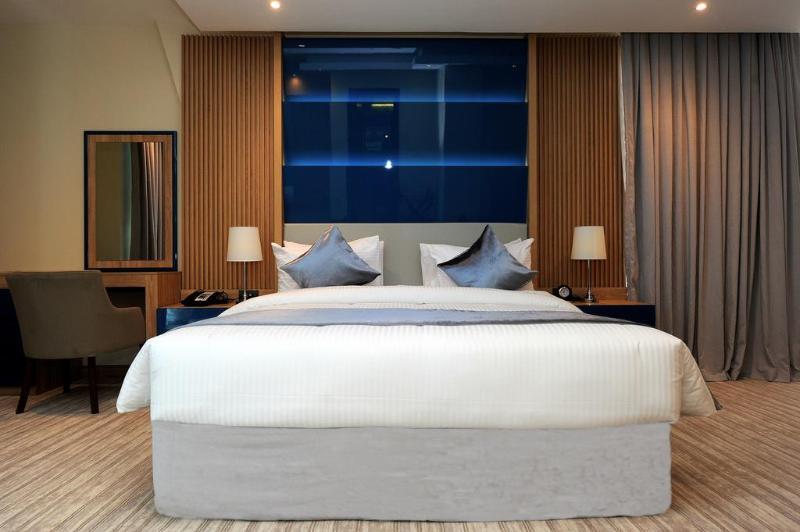 Al Mansour Suites Hotel Doha Dış mekan fotoğraf
