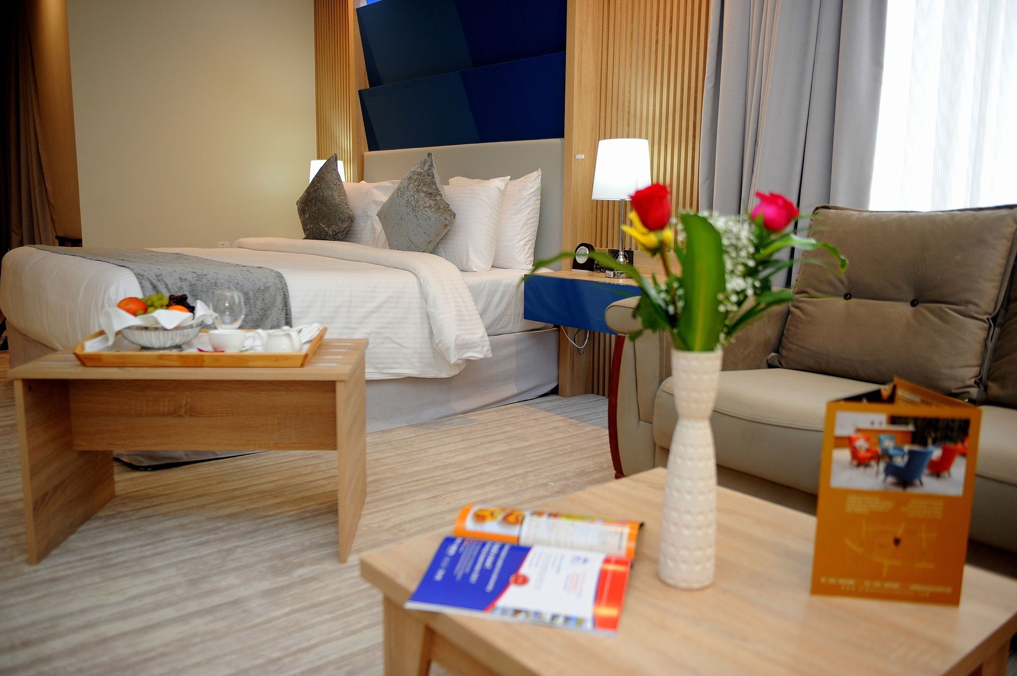 Al Mansour Suites Hotel Doha Dış mekan fotoğraf